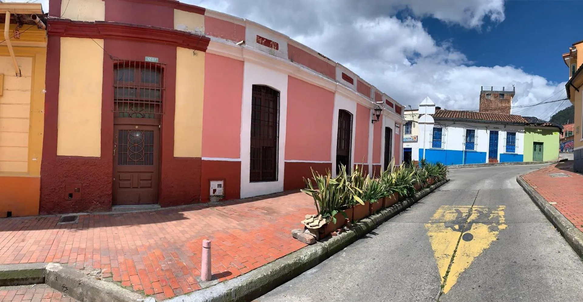 別荘 Hermosa Casa En La Calendaria - Centro Historico De La Ciudad ボゴタ コロンビア